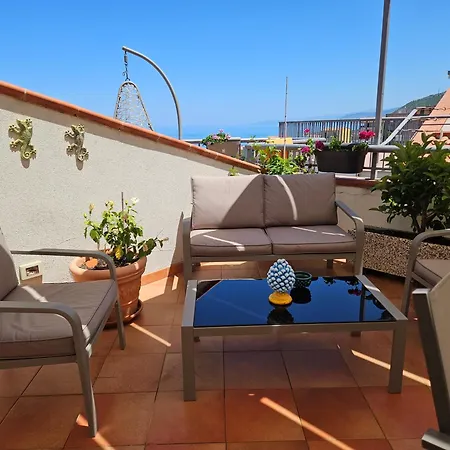 Le Terrazze * 카스텔디투사